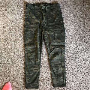 AE Camo Super High Rise Jegging Crop